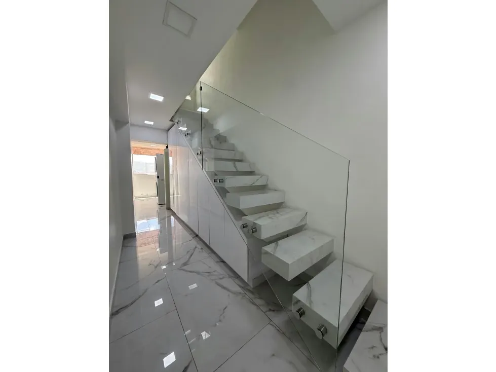 SE VENDE PENTHOUSE TRIPLEX EN LOS CHAGUARAMOS - 12