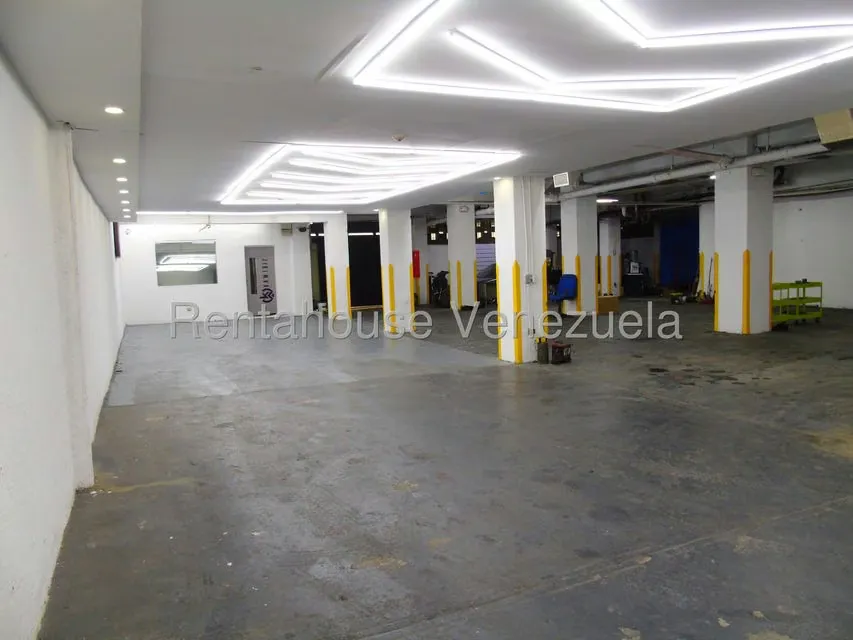Local Comercial en Venta en Los Palos Grandes, Distrito Metropolitano - 24