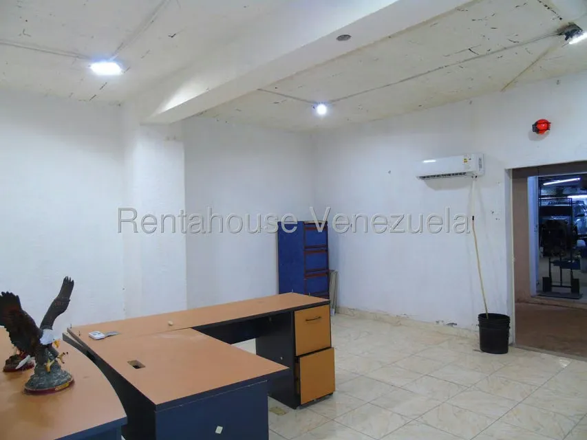 Local Comercial en Venta en Los Palos Grandes, Distrito Metropolitano - 39