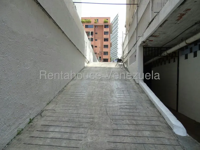 Local Comercial en Venta en Los Palos Grandes, Distrito Metropolitano - 56