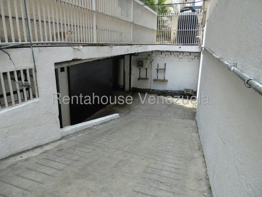 Local Comercial en Venta en Los Palos Grandes, Distrito Metropolitano - 57