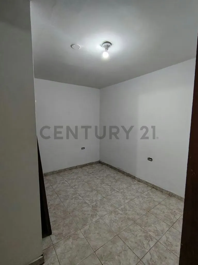 En venta casa de uso residencial en la Urbanización Villas del Sur - 11