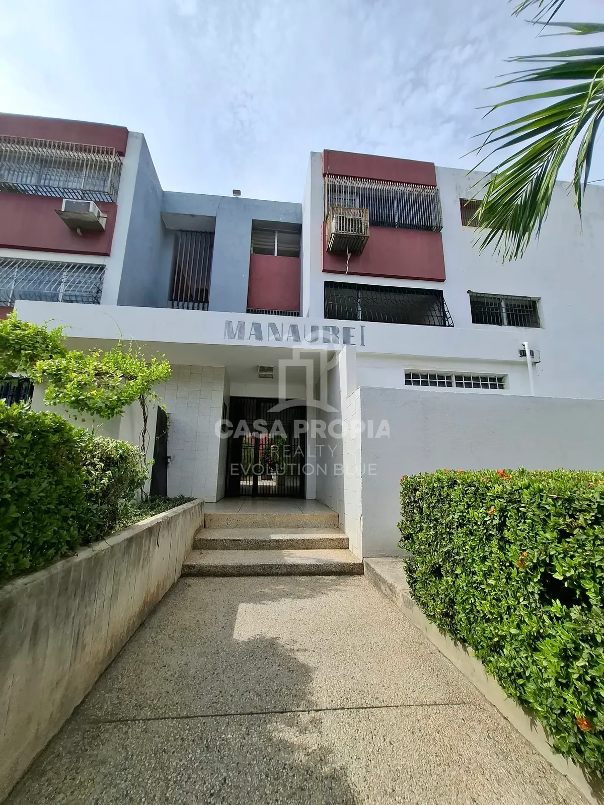 Apartamento en Venta en Cecilio Acosta con Av. Guajira Edificio Manaure 1