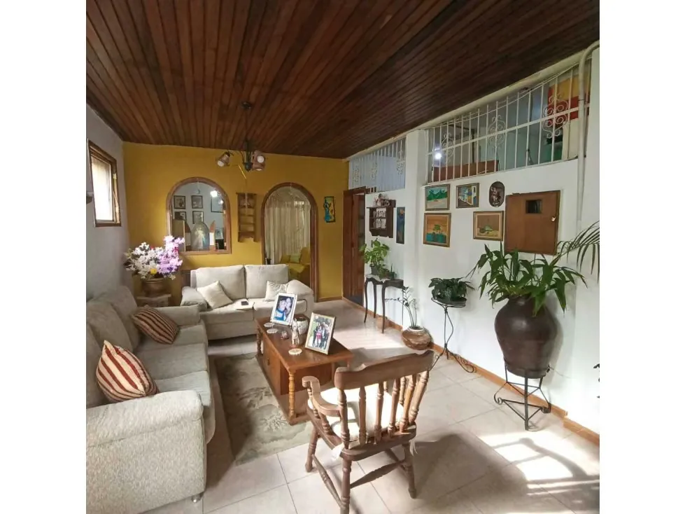 Vendo casa duplex para actualizar c/anexo 202m2 Piedra Azul 0513 - 14