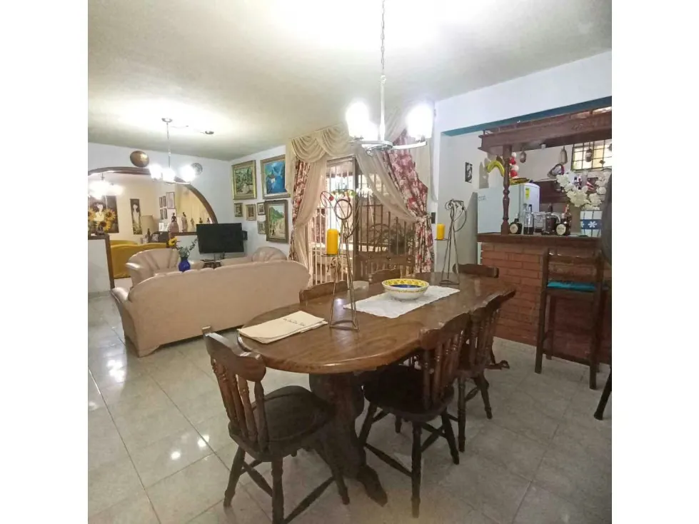 Vendo casa duplex para actualizar c/anexo 202m2 Piedra Azul 0513 - 16