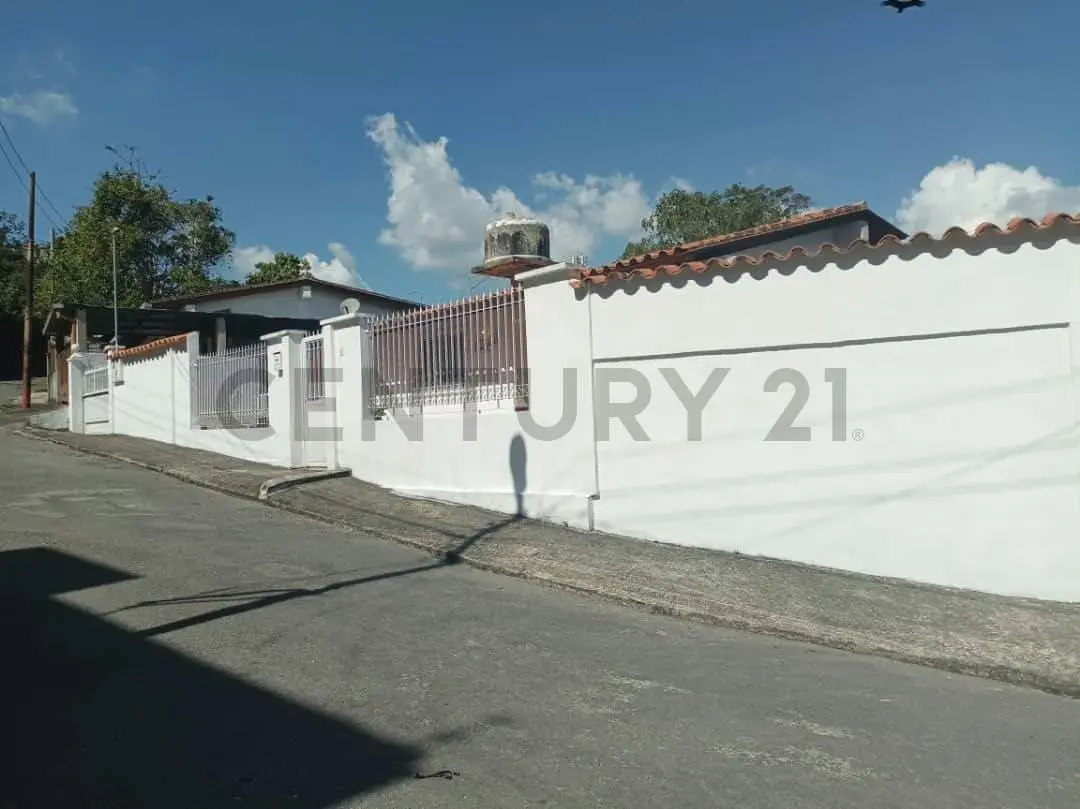 Casa en venta en San José de los Altos, Estado Miranda, Venezuela L.Ll - 3