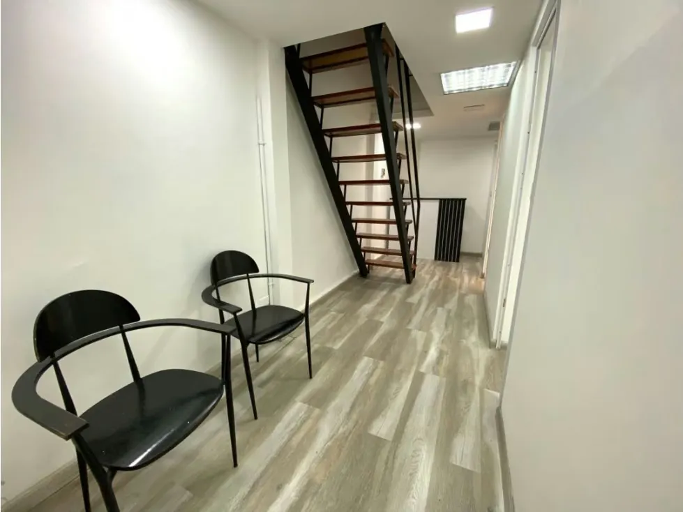 Se alquila oficina 43m2 La Castellana 5382 - 10