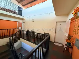 View 25