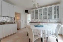 View 23
