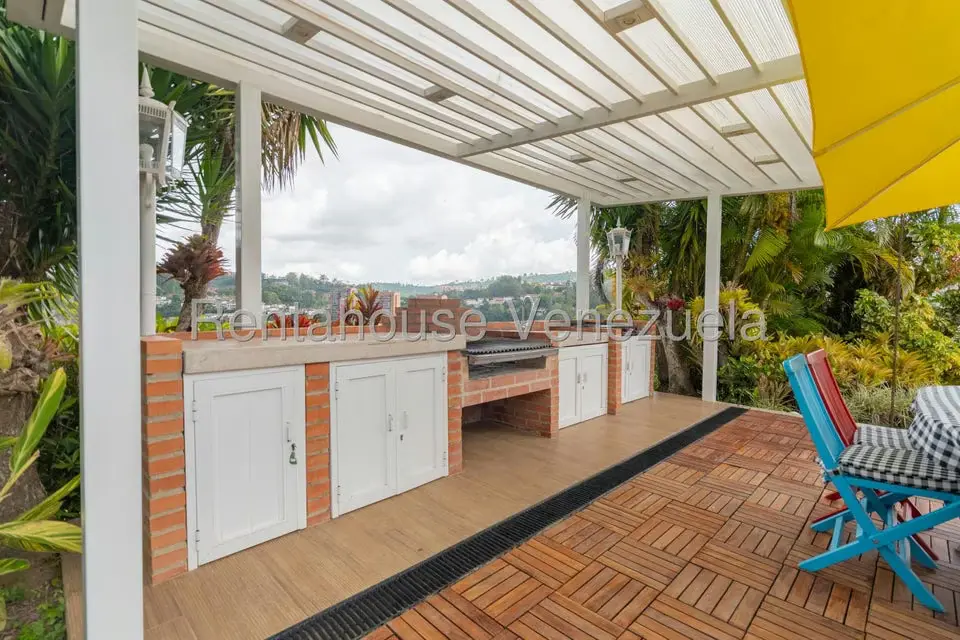 Casa (Multipes Niveles) en Venta en Los Naranjos del Cafetal, Distrito Metropolitano - 78