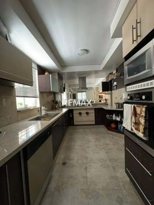 Townhouse Moderno Con Inversor en Venta en El Rincón, Residencias Villa Orense - 14