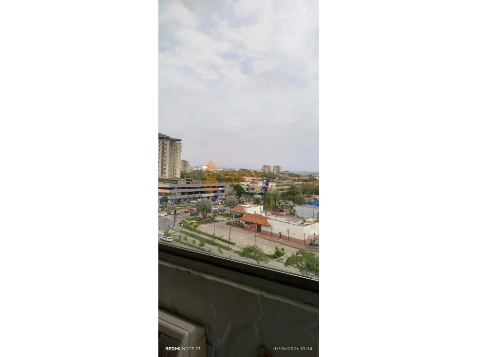 Venta de Apartamento en Cumboto Sur, oportunidad única - 13