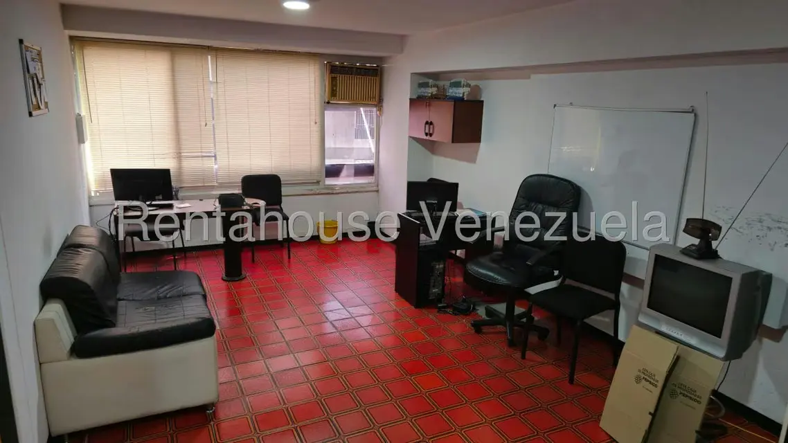 Oficina en Alquiler en Chacao, Distrito Metropolitano - 12