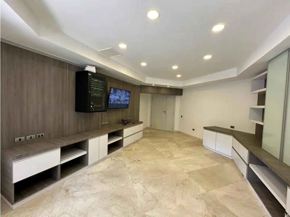 En venta casa de 2120m2 4h+2s/4.5b+s/10p La Lagunita - 18