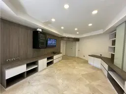 View 18