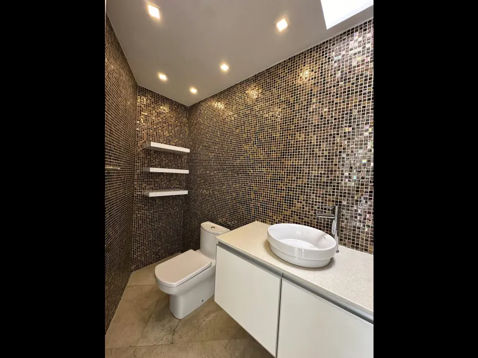 En venta casa de 2120m2 4h+2s/4.5b+s/10p La Lagunita - 20