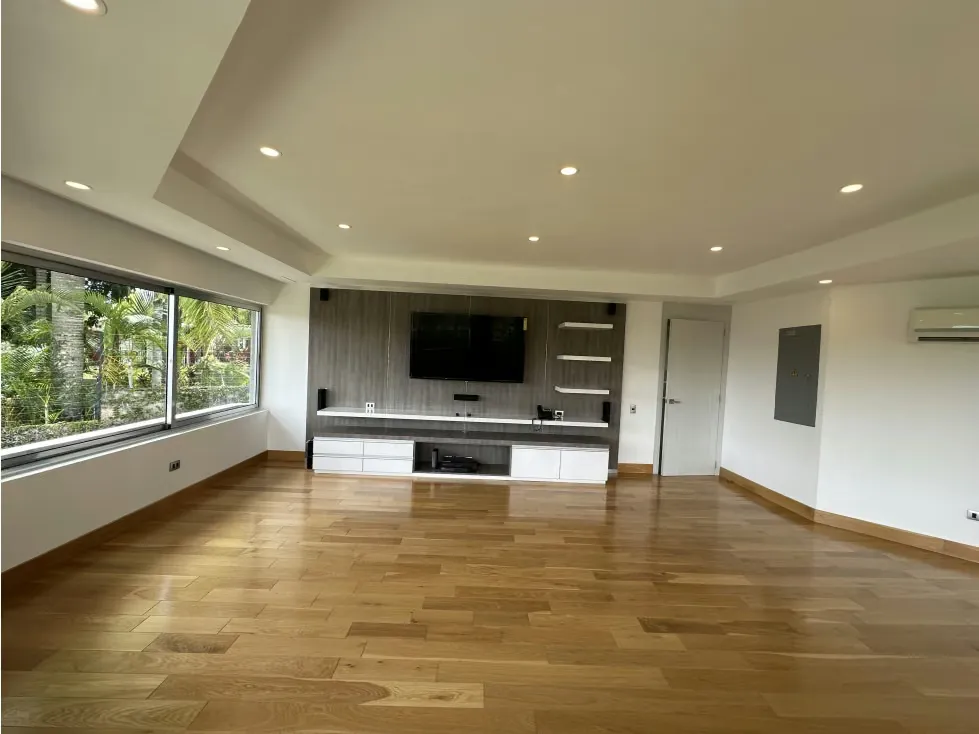 En venta casa de 2120m2 4h+2s/4.5b+s/10p La Lagunita - 22
