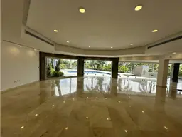 View 10