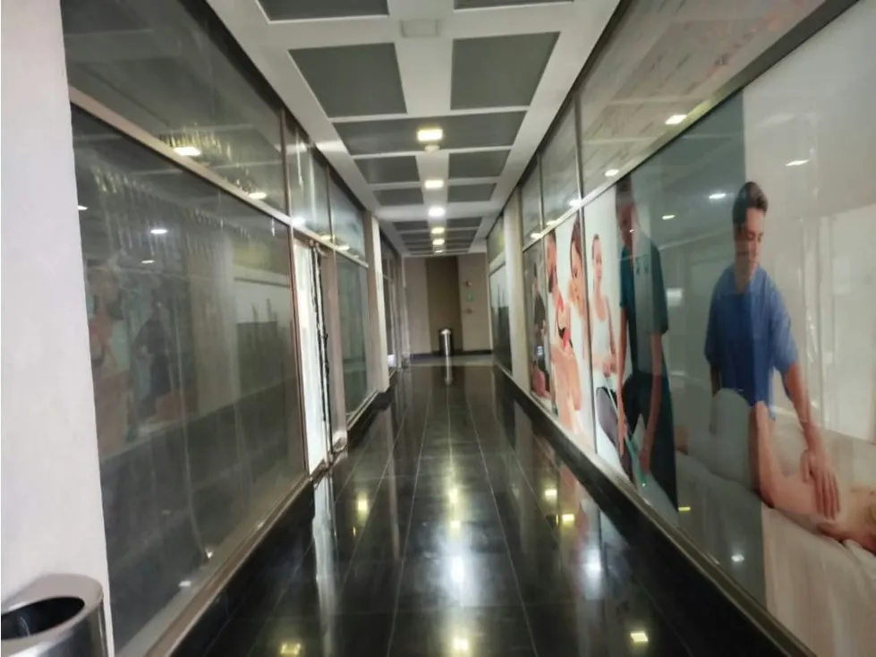 Vendo o Alquilo local comercial 73m2 Torre Express Macaracuay 6456 - 12