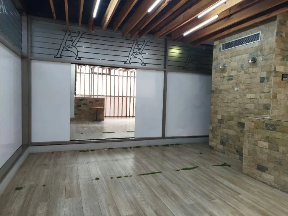 Vendo o Alquilo local comercial 73m2 Torre Express Macaracuay 6456 - 14