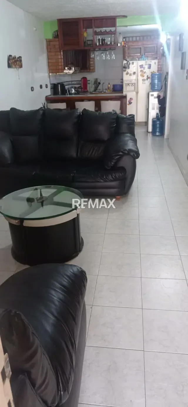 Casa El Remanso con amplio Anexo en Venta - 11