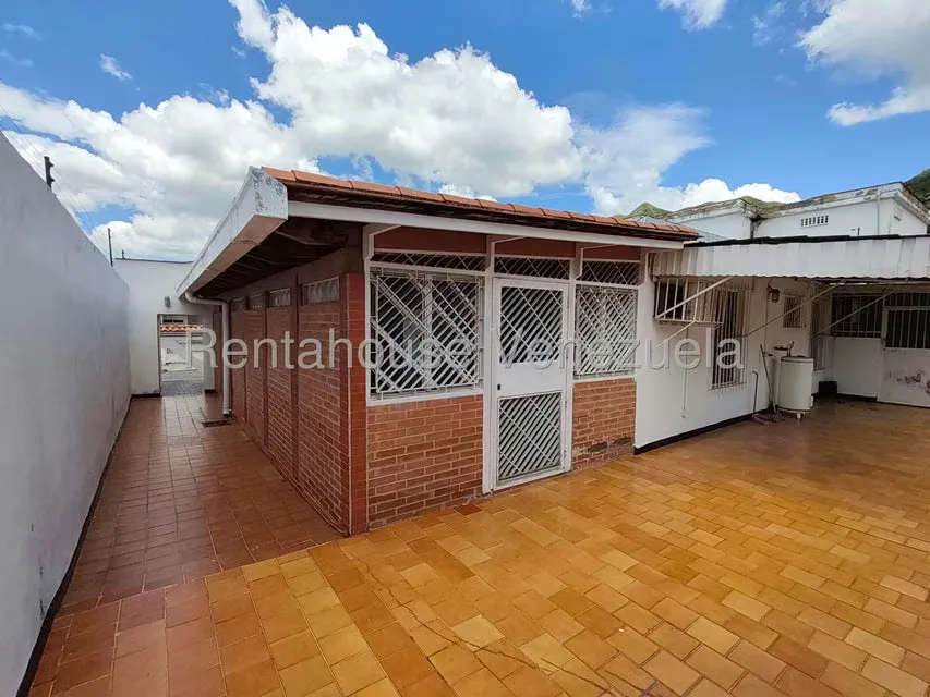 Casa (1 Nivel) en Venta en Trigal Norte, Carabobo - 34