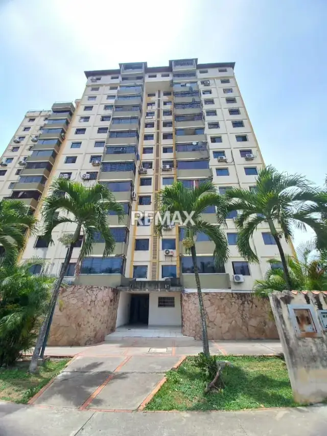 Apartamento Amoblado en alquiler conj. resd. las guacamayas