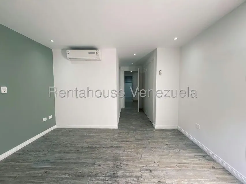 Apartamento (1 Nivel) en Venta en Escampadero, Distrito Metropolitano - 25