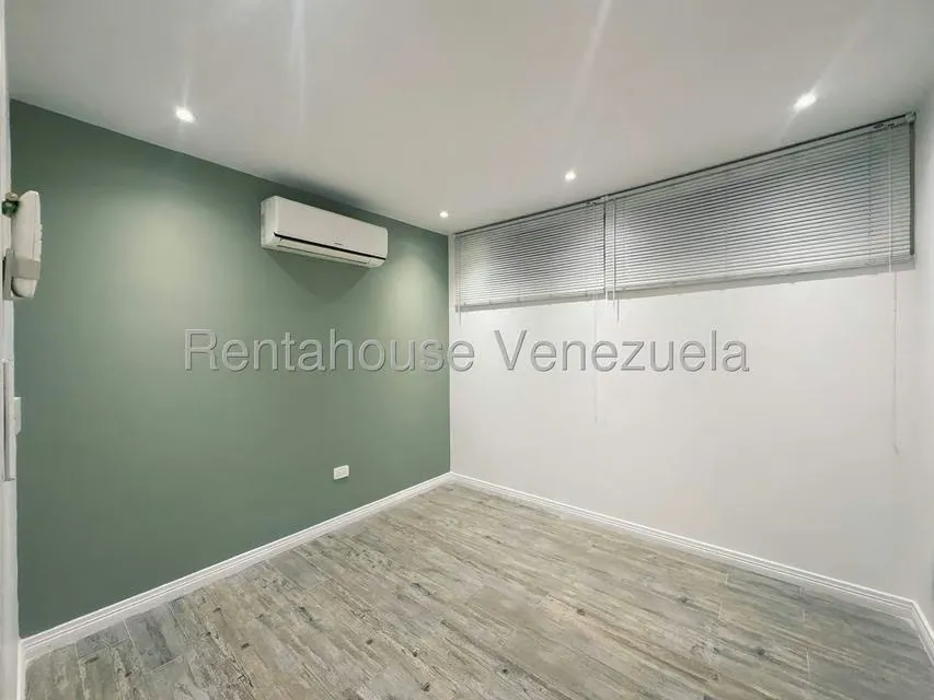 Apartamento (1 Nivel) en Venta en Escampadero, Distrito Metropolitano - 28