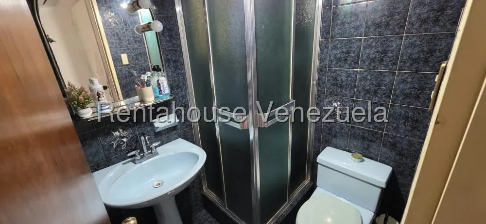 Apartamento (1 Nivel) en Venta en Montalban II, Distrito Metropolitano - 28