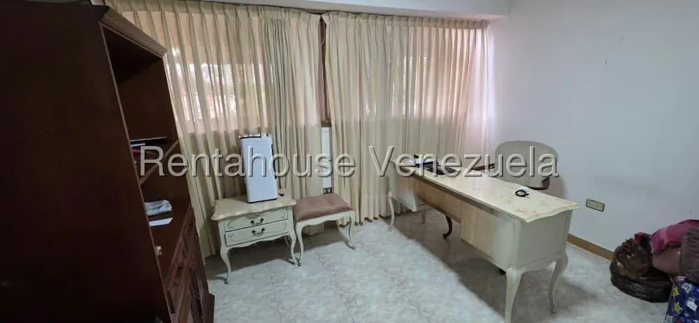 Apartamento (1 Nivel) en Venta en Montalban II, Distrito Metropolitano - 35