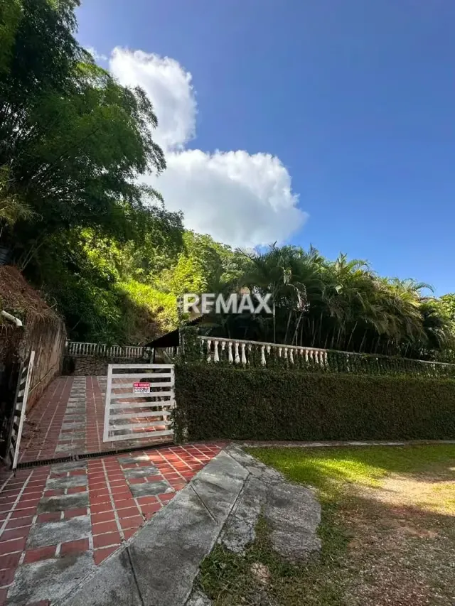 Casa en venta el castaño Urb Palmarito.