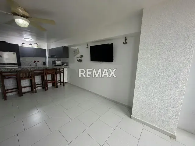 En venta apartamento con vista al mar remodelado en casco central de Tucacas en el Conjunto Residencial Alcatraz - 6