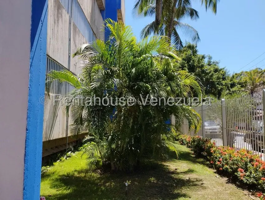Apartamento (1 Nivel) en Alquiler en Pampatar, Nueva Esparta - 2