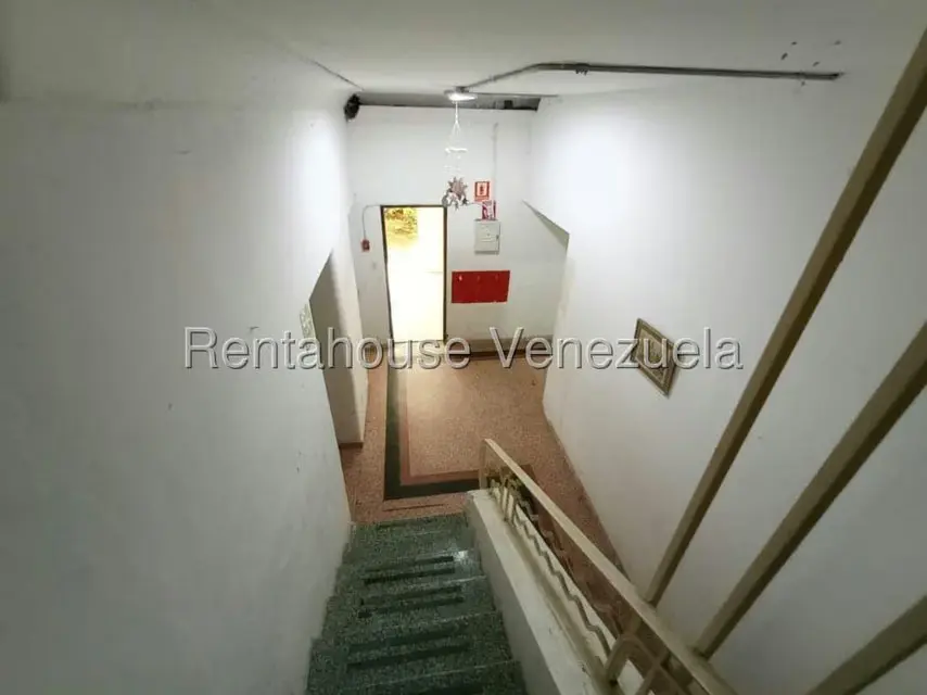 Casa (1 Nivel) en Venta en La Florida, Distrito Metropolitano - 17