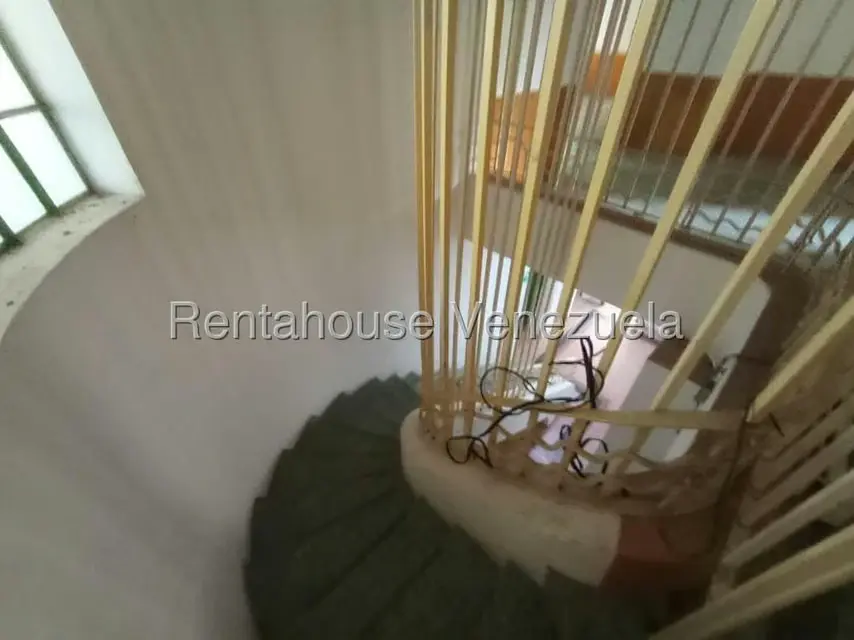 Casa (1 Nivel) en Venta en La Florida, Distrito Metropolitano - 20