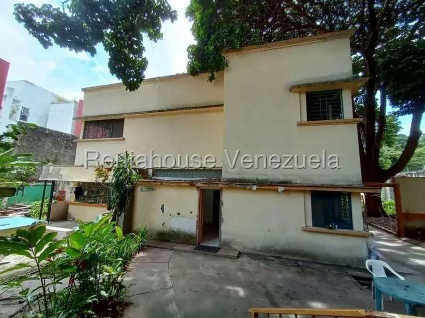 Casa (1 Nivel) en Venta en La Florida, Distrito Metropolitano - 2
