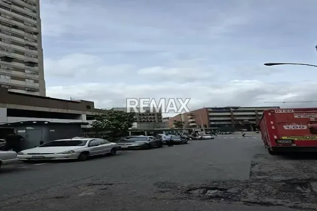 Alquiler de pequeños locales en Los Ruices, Caracas - 10