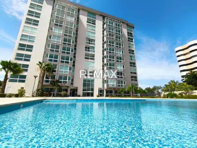 APARTAMENTO CON ESTILO MODERNO, EN PORLAMAR, EN RESIDENCIAS CORALINA