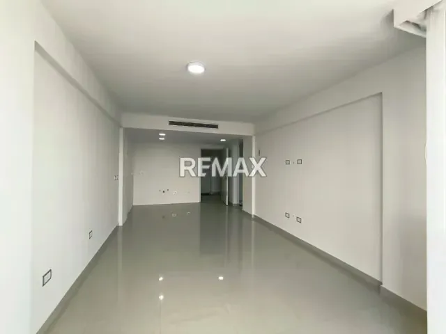 APARTAMENTO CON ESTILO MODERNO, EN PORLAMAR, EN RESIDENCIAS CORALINA - 14