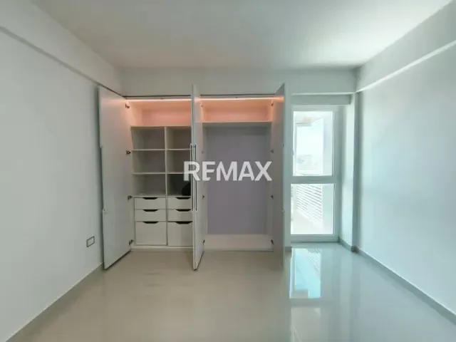 APARTAMENTO CON ESTILO MODERNO, EN PORLAMAR, EN RESIDENCIAS CORALINA - 20