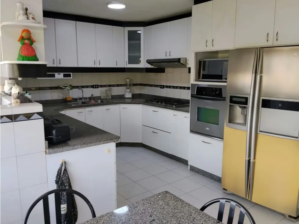 Macaracuay apartamento PH en venta - 3
