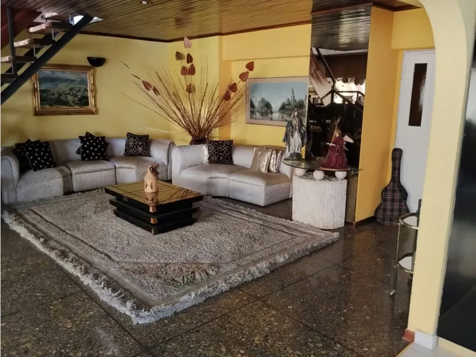 Macaracuay apartamento PH en venta - 4