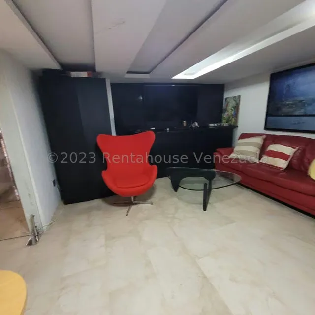 Casa (Multipes Niveles) en Venta en Cumbres de Curumo, Distrito Metropolitano - 29