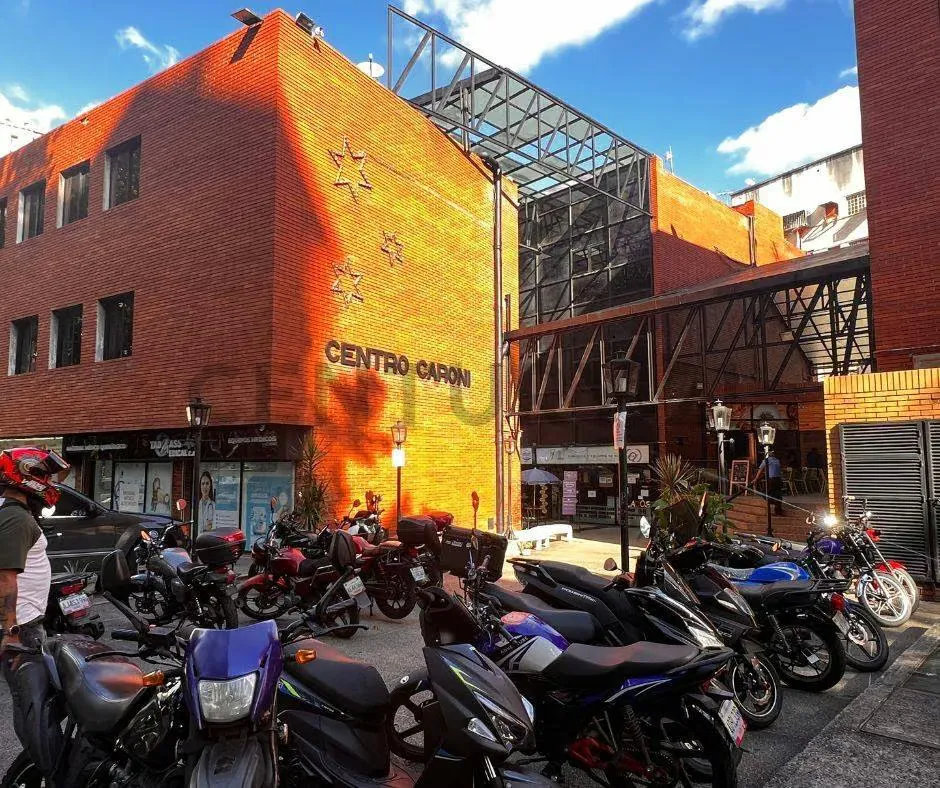 Col. Bello Monte Oficina en Venta: La mejor alidada de tu Operacion