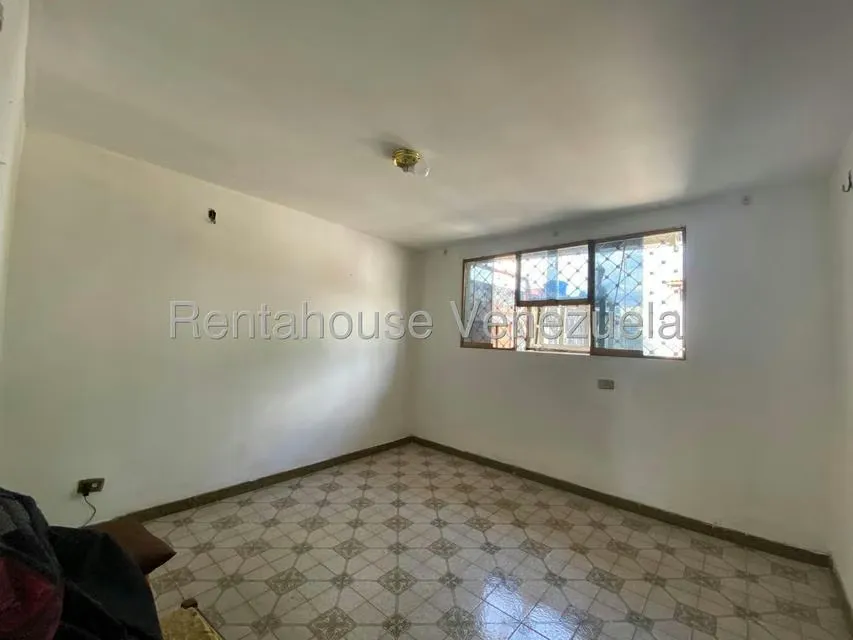 Casa (Duplex) en Alquiler en Fundacion Mendoza, Aragua - 21