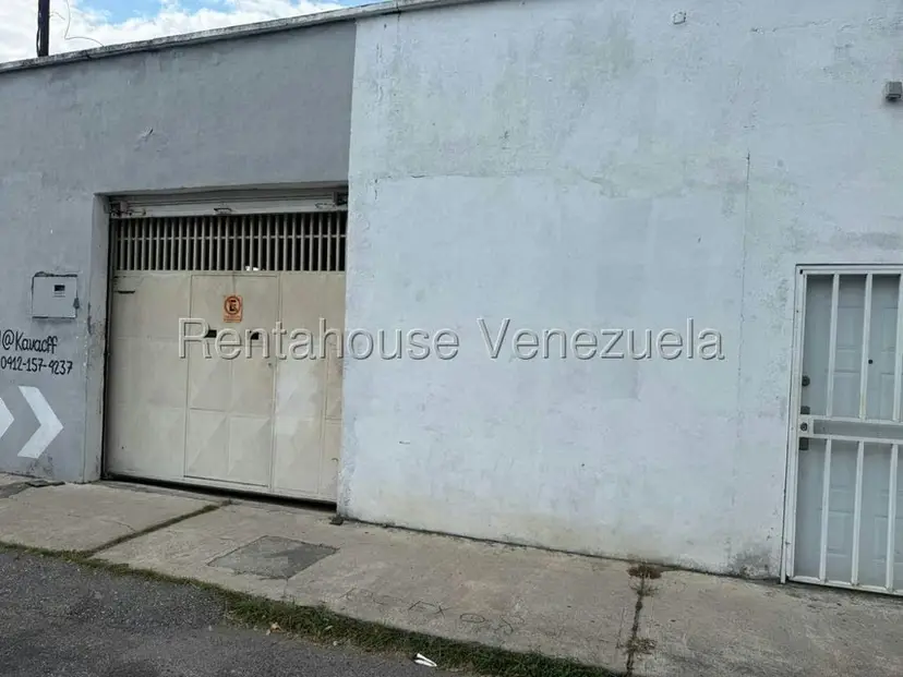 Comercial (Local Comercial) en Venta en La Mata, Lara