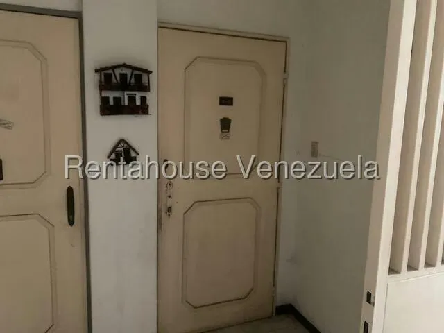 Apartamento (1 Nivel) en Venta en La Urbina, Distrito Metropolitano - 12