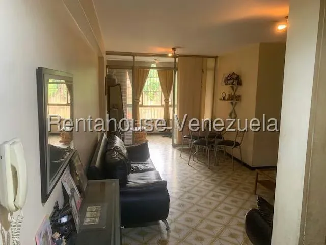 Apartamento (1 Nivel) en Venta en La Urbina, Distrito Metropolitano - 13
