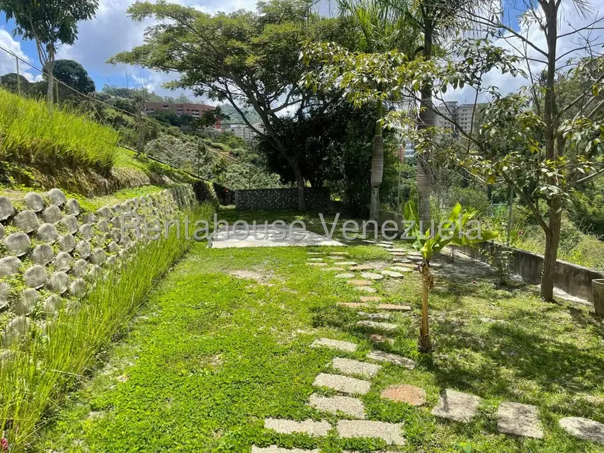 Casa (Multipes Niveles) en Venta en La Escondida, Distrito Metropolitano - 11
